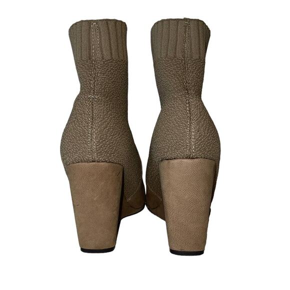 Cecilia New York Renata Brownish Tan Wedge Sock Ankle Boots Size 8 - Picture 4 of 10